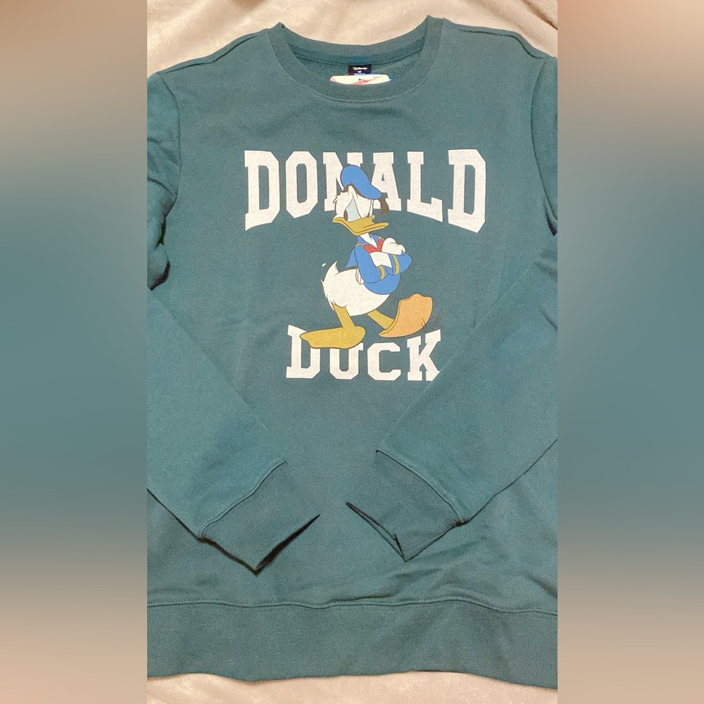 Donald Duck Graphic Crewneck Sweater
